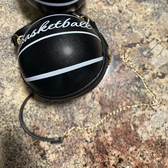 Basketball Handbag - Picture 3 of 3